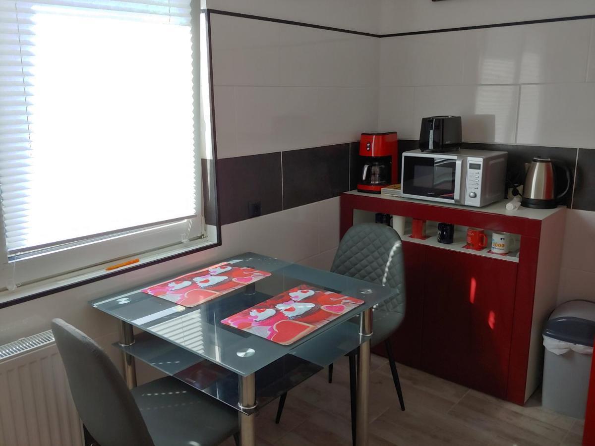 Appartamento Duisburg Beeck Esterno foto