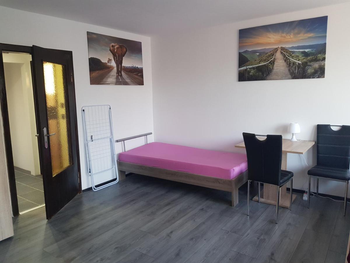 Appartamento Duisburg Beeck Esterno foto