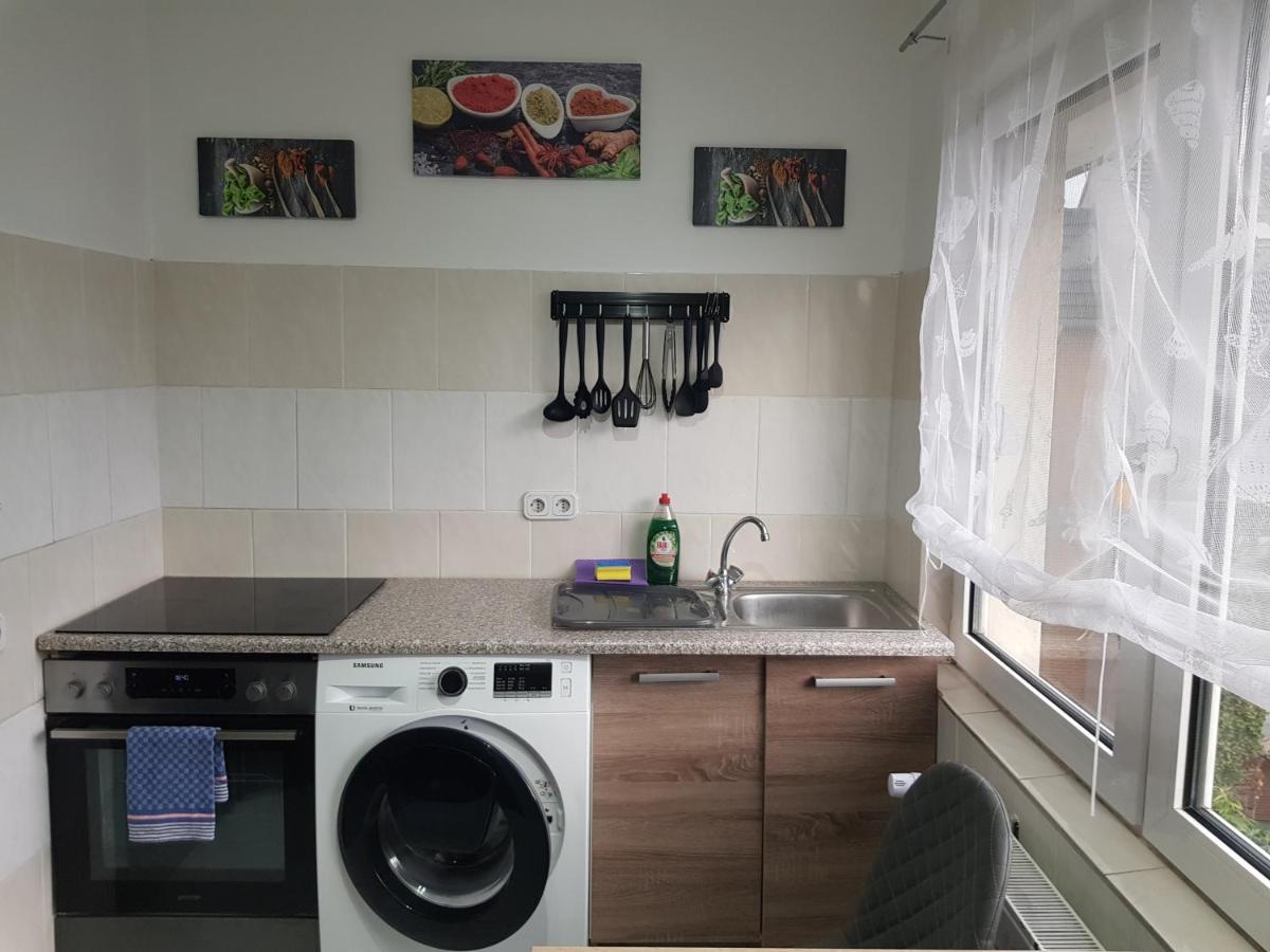 Appartamento Duisburg Beeck Esterno foto